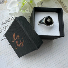 Cargar imagen en el visor de la galería, Vintage Sterling Silver, Onyx & Diamond Gents Ring. Classic Gemset Signet Style Ring. English Hallmarked Ring Size UK M-1/2, US 11.5