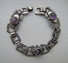 Charger l'image dans la galerie, 1940s Mexican Silver & Amethyst Bracelet, Taxco. - MercyMadge