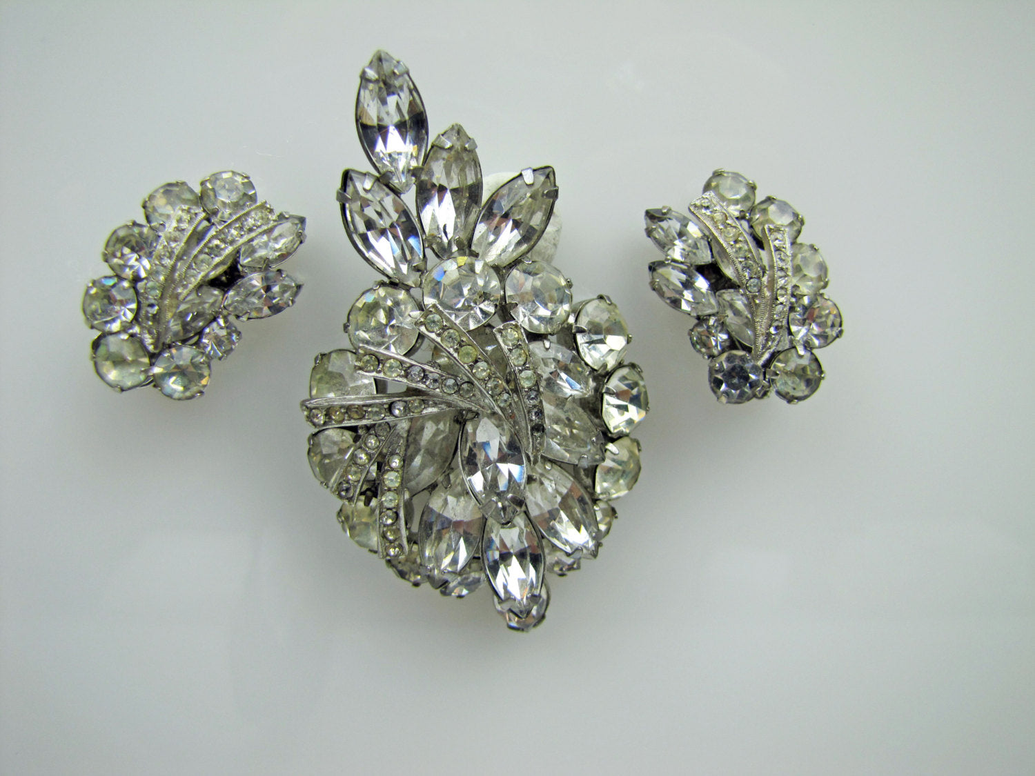Vintage Eisenberg Clear Crystal Rhinestone Brooch & Earring Set