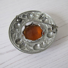 Cargar imagen en el visor de la galería, Massive Scottish Citrine & Thistle Celtic Brooch. - MercyMadge
