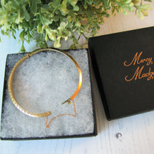 Cargar imagen en el visor de la galería, Antique Victorian 15ct Gold, Diamond and Sapphire Bangle Bracelet