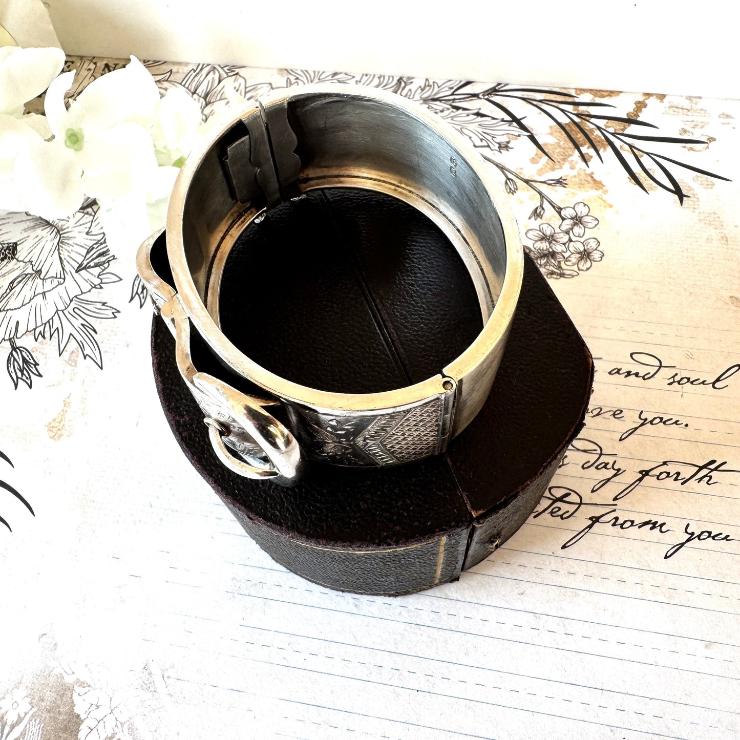 Victorian Boxed Sterling Silver Buckle Bangle: Hallmarked 1884