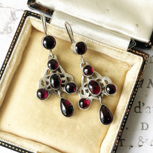 Cargar imagen en el visor de la galería, Antique Bohemian Garnet Pendant Drop Earrings
