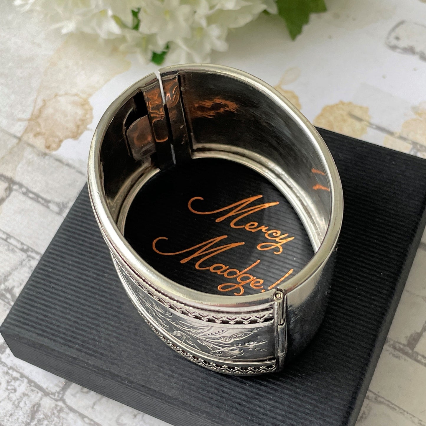 Victorian Aesthetic 1881 Sterling Silver Bangle In Original Fitted Box