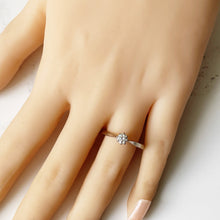 Load image into Gallery viewer, Vintage 18ct White Gold Diamond Solitaire Ring
