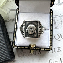 画像をギャラリービューアに読み込む, Vintage 1940s 800 Silver Nazi SS Totenkopf Skull Ring
