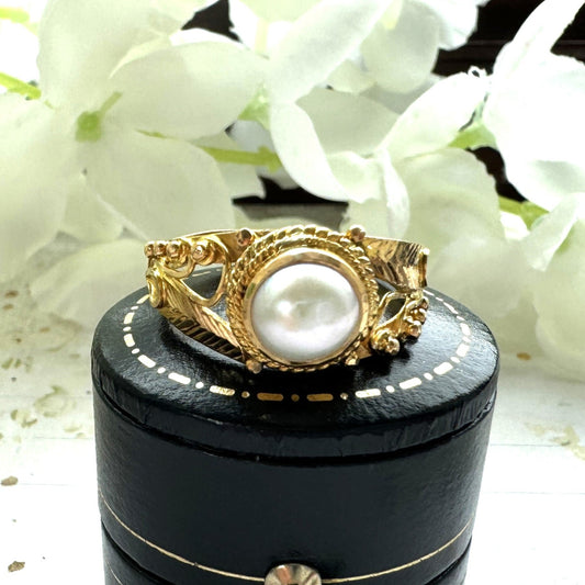 Vintage 22ct Yellow Gold Large Akoya Solitaire Pearl Ring