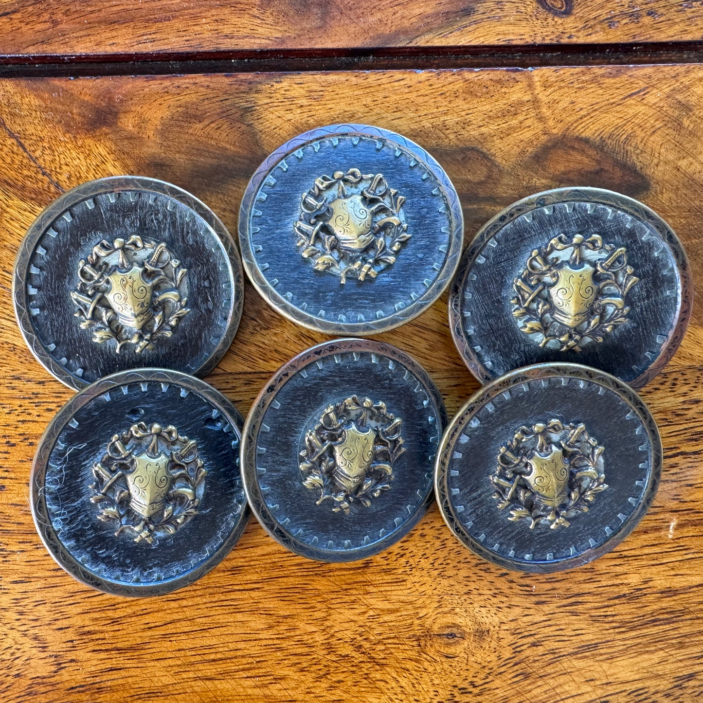 Extremely Rare Set of 6 'Jumbo' (40mm) Georgian Livery Buttons – Authenticated by the V&A Museum, 1943