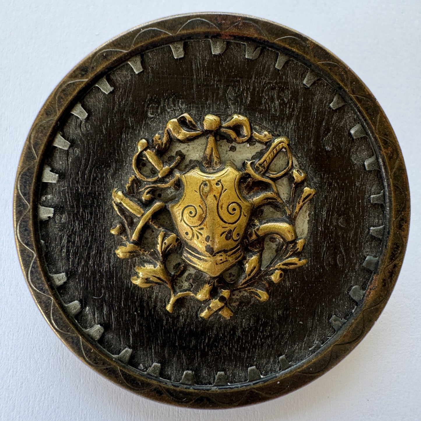 Extremely Rare Set of 6 'Jumbo' (40mm) Georgian Livery Buttons – Authenticated by the V&A Museum, 1943