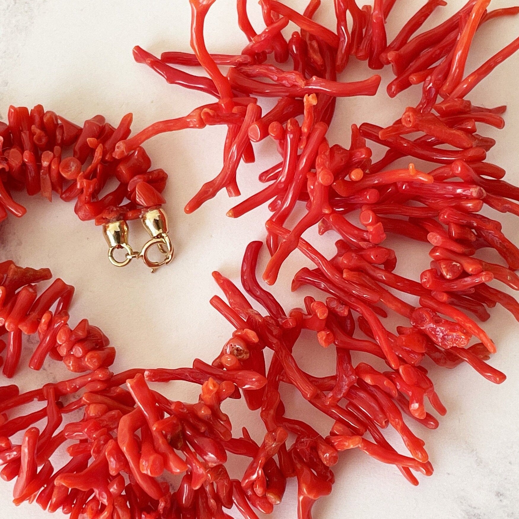 Vintage 14ct Gold Mediterranean Red Coral Necklace