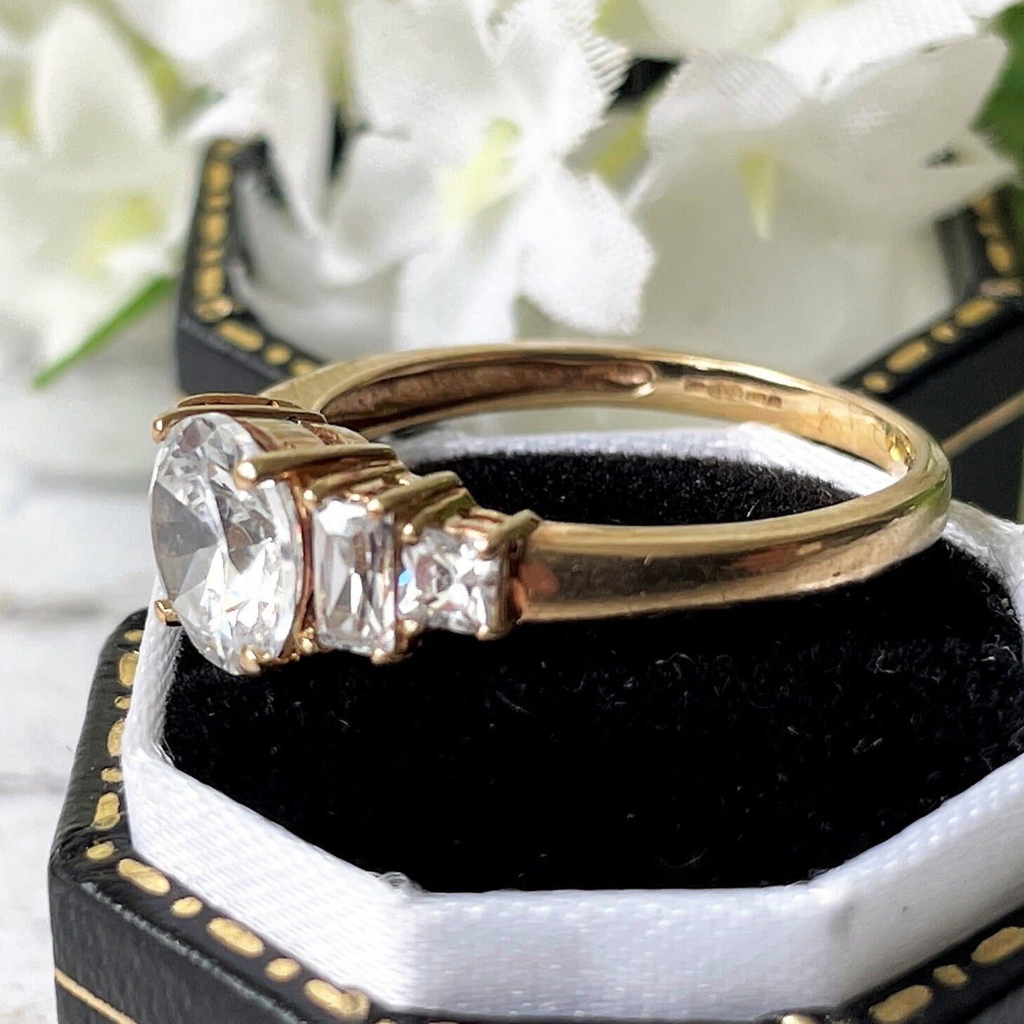 Vintage 9ct Gold White CZ Crystal Engagement Ring