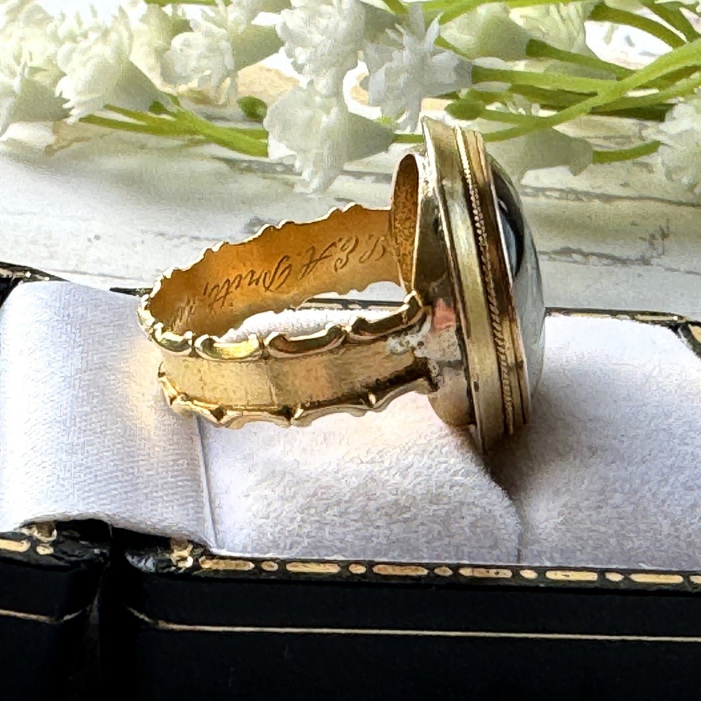Victorian 18ct Gold William Essex Signed Portrait Miniature Mourning Ring