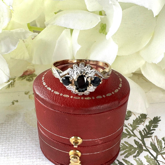Vintage 1970's 9ct Gold Sapphire Diamond Daisy Flower Ring