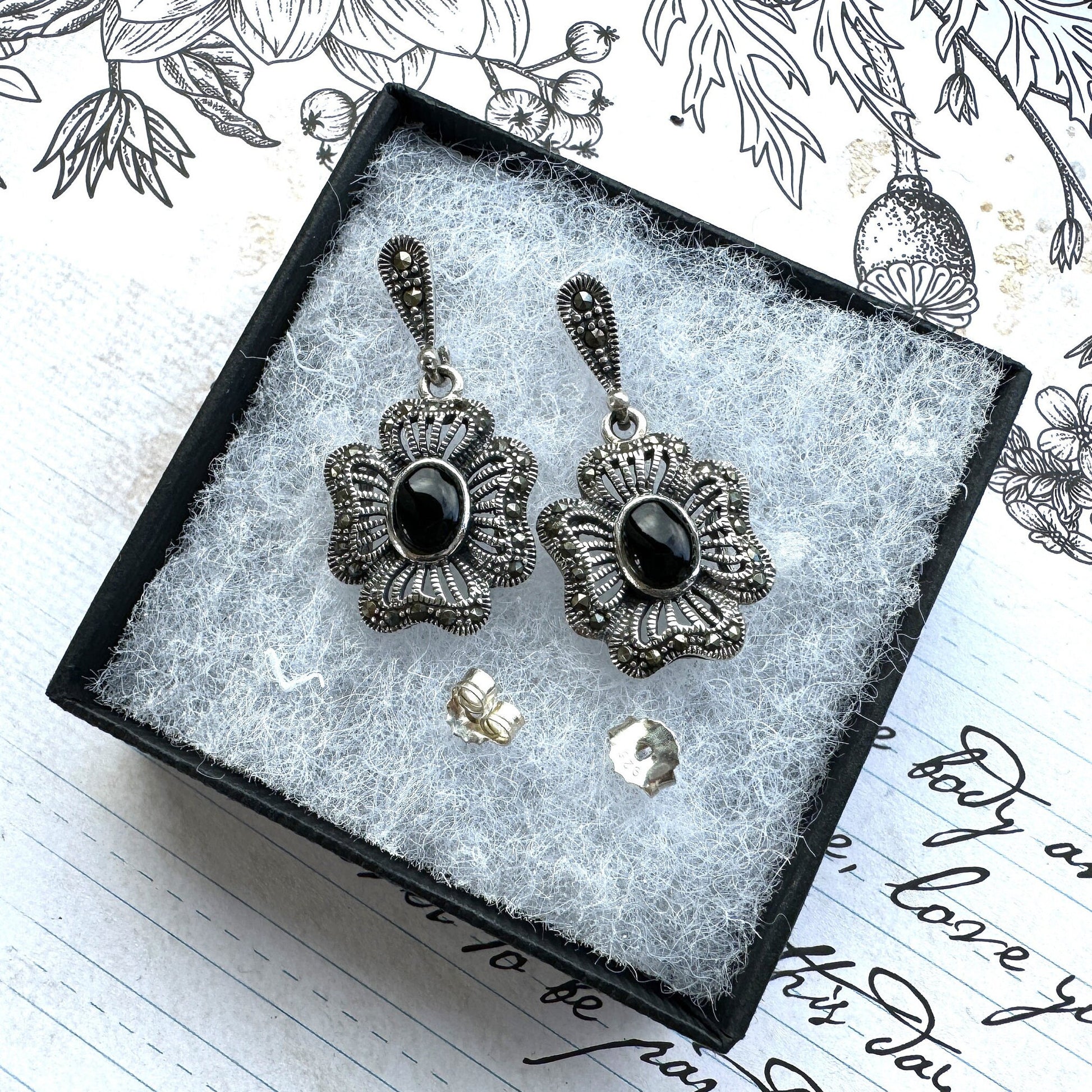 Vintage Whitby Jet Gemstone Sterling Silver Flower Earrings