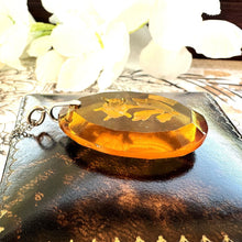 Cargar imagen en el visor de la galería, Antique Citrine Glass Intaglio Silver Pendant Necklace. Sterling Silver Edwardian /Art Deco Faceted Oval Flower Intaglio Pendant &amp; Chain
