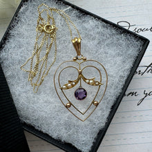 Cargar imagen en el visor de la galería, Antique Edwardian 9ct Gold Amethyst &amp; Pearl Heart Pendant Necklace
