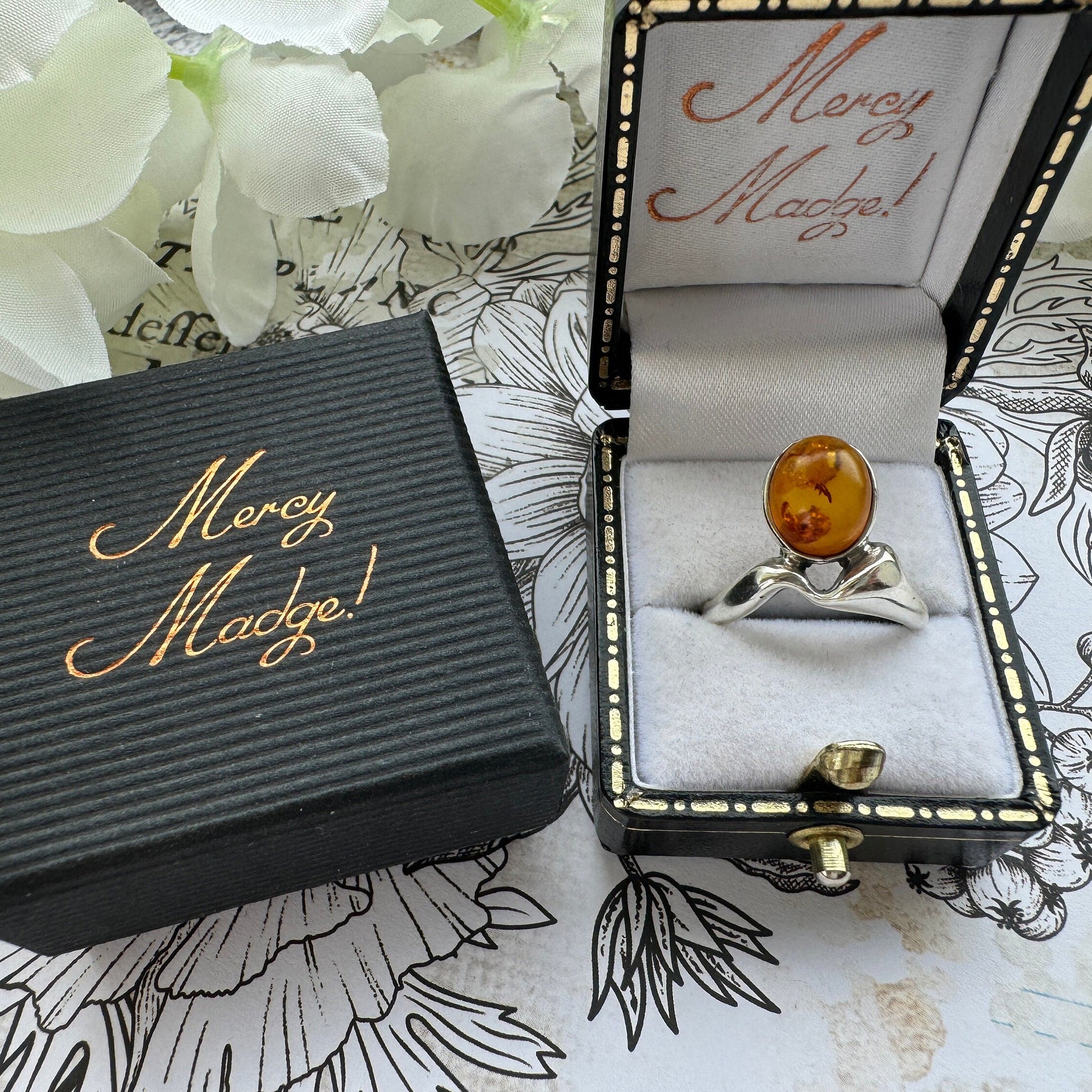 Vintage Baltic Amber Sterling Silver Modernist Statement Ring. Cognac Amber Abstract Silver Ring. Polish Amber Ring, Size UK L/US 5-3/4