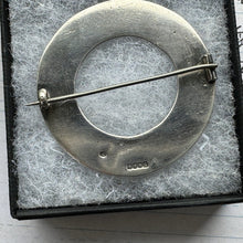 Lade das Bild in den Galerie-Viewer, Vintage Scottish Silver Celtic Annular Ring Brooch, Robert Allison, Glasgow 1946. Celtic Knot Norse Viking Ship Sterling Silver Large Brooch
