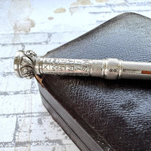 Cargar imagen en el visor de la galería, Rare Georgian Silver Perpetual Calendar &amp; Propelling Pencil With Carnelian Seal. Antique Sterling Silver Combination Telescopic Pencil c1825
