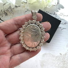 Charger l&#39;image dans la galerie, Victorian Aesthetic Engraved Silver Oval Statement Locket. Antique Star Studded Sterling Silver Large Heavy Bookchain Locket Pendant
