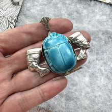 Carica l&#39;immagine nel visualizzatore di Gallery, Antique Art Deco Egyptian Revival Huge Scarab Sterling Silver Pendant Necklace. Vintage 1930s Queen Nefertiti Statement Pendant &amp; Long Chain
