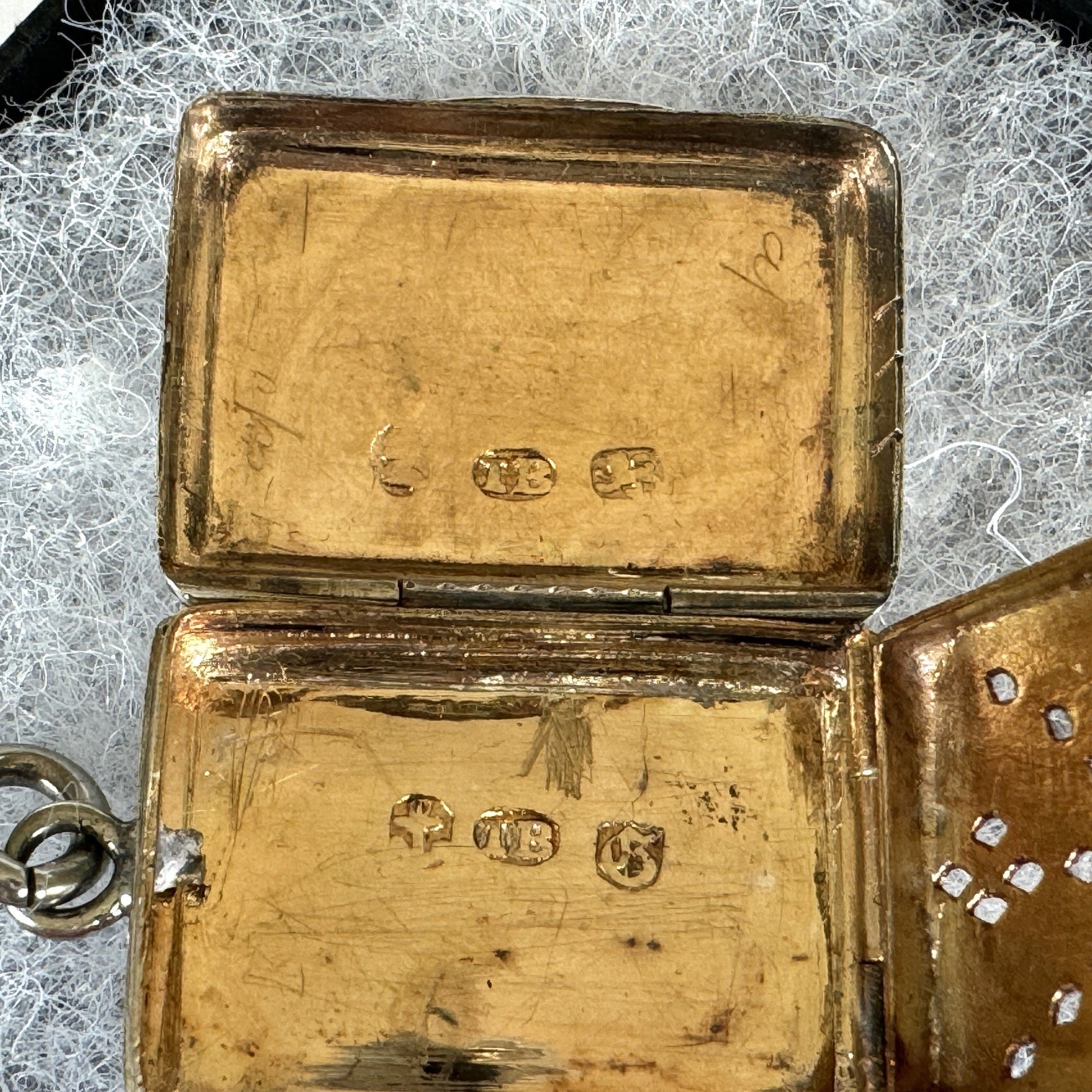 Antique William IV Silver Vinaigrette, John Bettridge Birmingham 1830. Georgian/Victorian Engraved Vinaigrette Locket Pendant With Sponge
