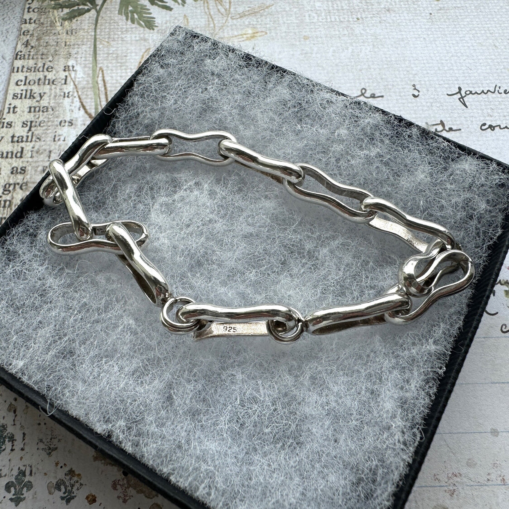 Vintage Sterling Silver Peanut Link Chain Bracelet With Large Hook 