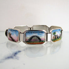 Carica l&#39;immagine nel visualizzatore di Gallery, 1940&#39;s South Africa Silver Enamel Souvenir Bracelet. - MercyMadge
