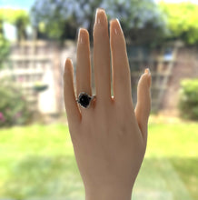 画像をギャラリービューアに読み込む, Vintage English Whitby Jet Sterling Silver Ring. Art Nouveau/Arts &amp; Crafts Style Black Gemstone Cabochon Ring, Size UK/N, US/6-1/4
