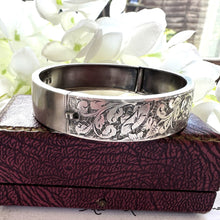 Cargar imagen en el visor de la galería, Antique Victorian Silver Cuff Bracelet c1886. Aesthetic Engraved Forget-me-Not Sweetheart Bracelet. Victorian Sterling Silver Narrow Bangle
