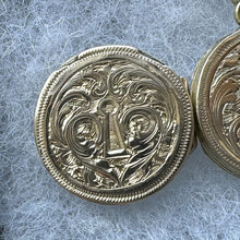 Carica l'immagine nel visualizzatore di Gallery, Antique Victorian 9ct Gold Locked Heart Locket Pendant
