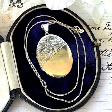 Vintage English Sterling Silver Engraved Fern Locket Pendant On Chain. Medium/Large Oval Silver Photo Locket Necklace