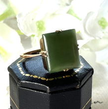 Lade das Bild in den Galerie-Viewer, Art Deco 9ct Gold Jade Ring. Antique Moss Green Jade Cabochon Ring. 9ct Rose Gold Square Cut Jade Ring Size M-1/2/UK, 6.5 US
