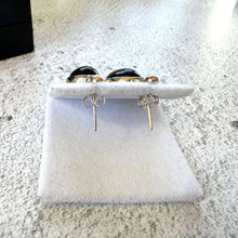 Cargar imagen en el visor de la galería, Vintage Sterling Silver Onyx Drop Classic Edwardian Style Earrings
