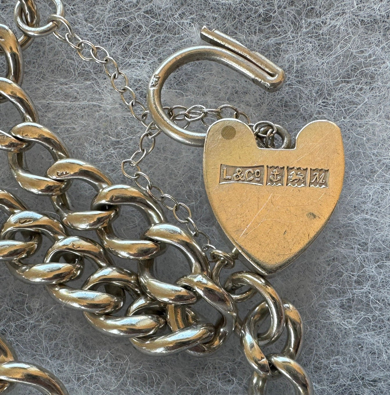Vintage 1961 Sterling Silver Curb Chain Bracelet With Heart Padlock Clasp. Watch Chain Style English Sweetheart Bracelet. Romantic Jewellery