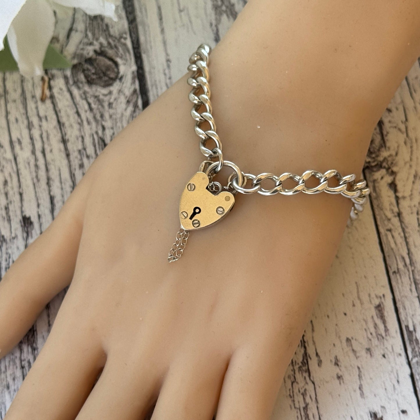 Vintage 1961 Sterling Silver Curb Chain Bracelet With Heart Padlock Clasp. Watch Chain Style English Sweetheart Bracelet. Romantic Jewellery