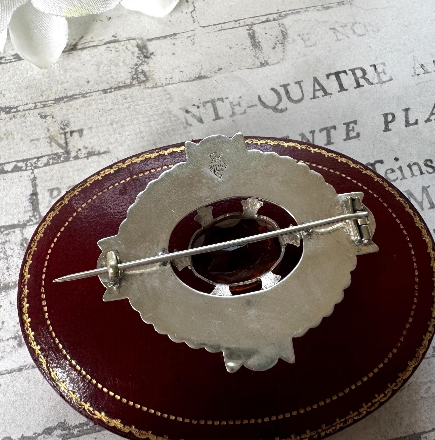 Antique Victorian Montrose Agate Scottish Cairngorm Brooch. Sterling Silver Scottish Banded Grey Lace Agate Brooch/Lapel Pin, Design Reg'd.