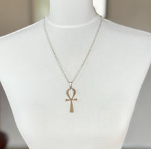 Load image into Gallery viewer, Vintage Egyptian Silver Large Ankh Cross Pendant Necklace. Sterling Silver Egyptian Revival Key Of Eternal Life Pendant &amp; Long Belcher Chain
