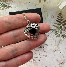 画像をギャラリービューアに読み込む, Vintage Sterling Silver Black Onyx Filigree Heart Pendant Necklace. Silver Open Work Pomander Style Puffy Love Heart Pendant &amp; Curb Chain
