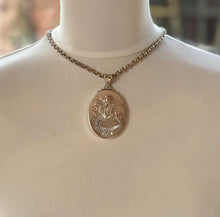 Load image into Gallery viewer, Antique Victorian Silver &amp; Gold Aesthetic Engraved Locket With Photographs
