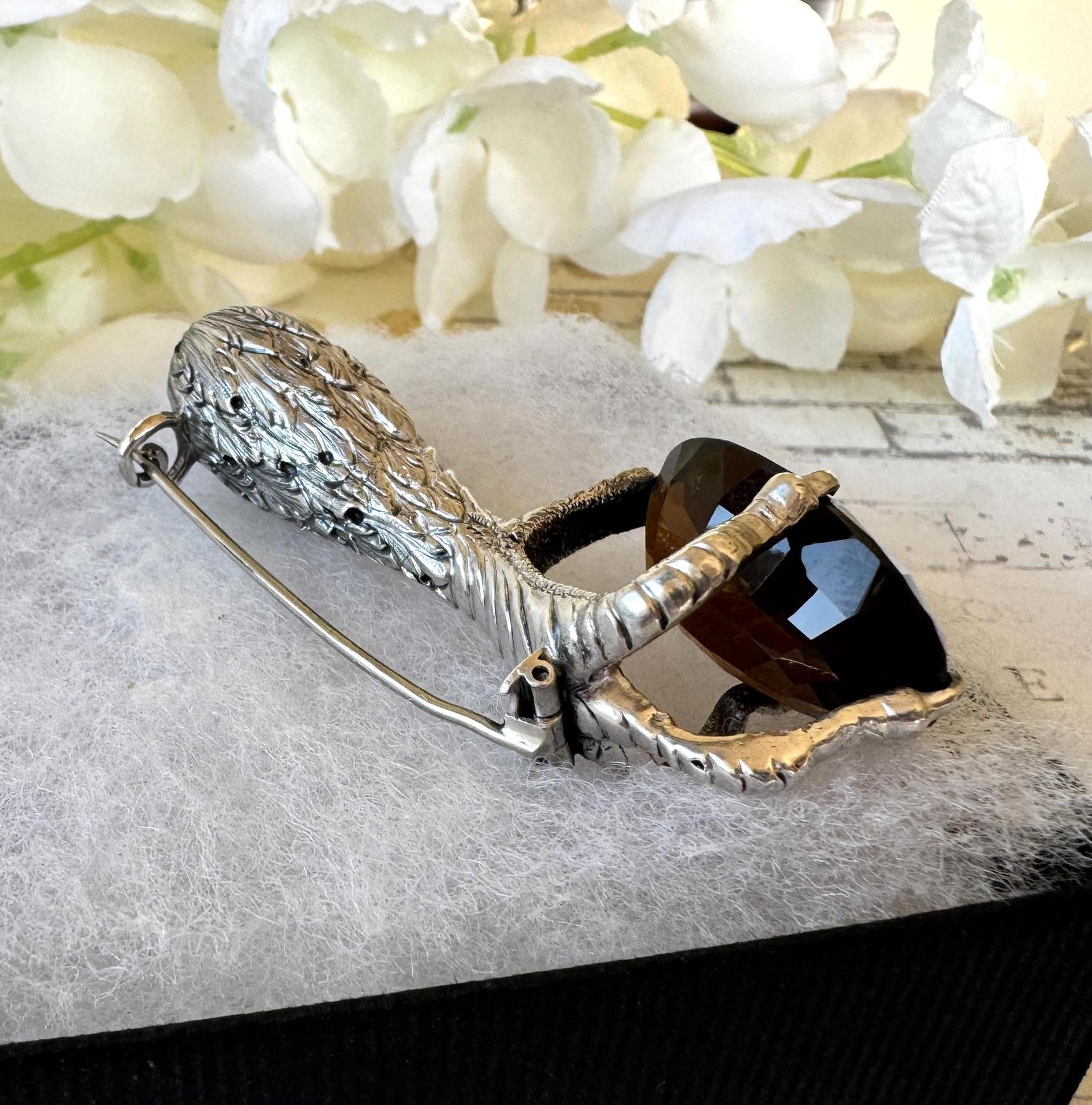 Antique Victorian Scottish Citrine Silver Grouse Claw Kilt Pin. 30ct Golden Brown Cairngorm Citrine Sterling Silver Statement Brooch