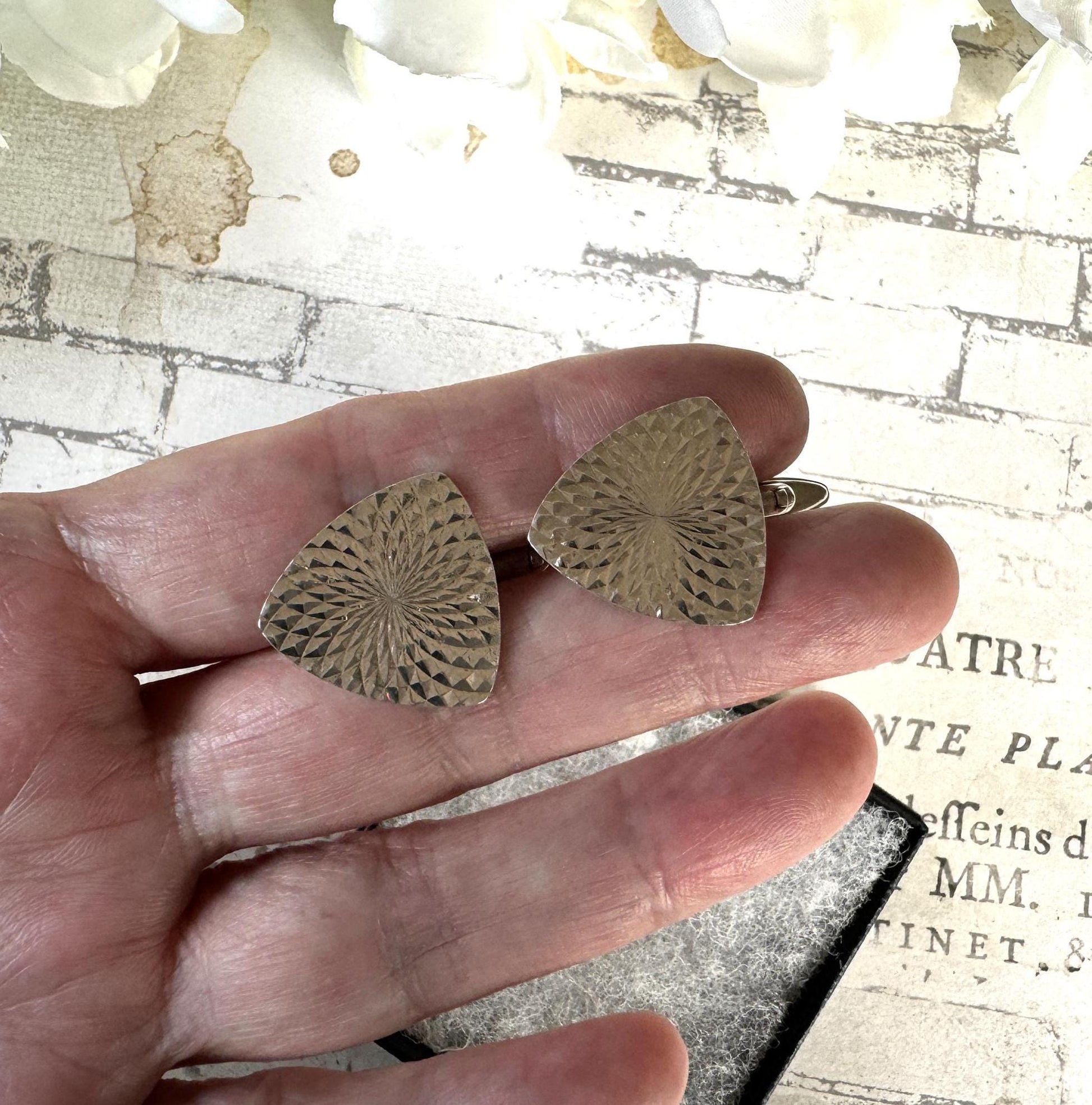 Vintage 1960s Sterling Silver Cufflinks - Guilloche Engraved Sunbursts - London Hallmarks. Wedding Groom, Dapper Dandy Formal Gifts For Him