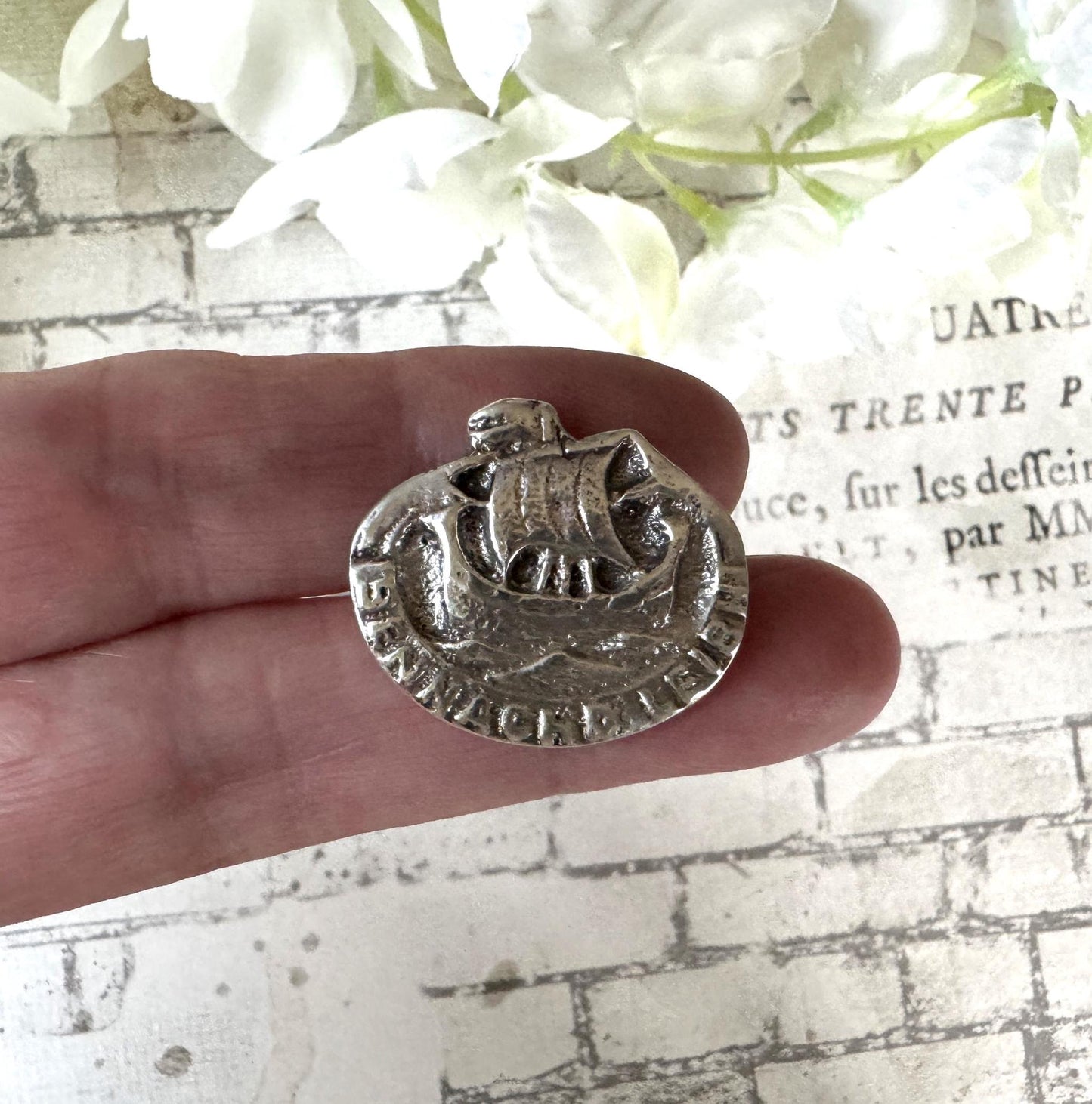 Vintage Scottish Silver Gaelic Goodbye "Bennachd Leibh" Viking Ship Celtic Brooch