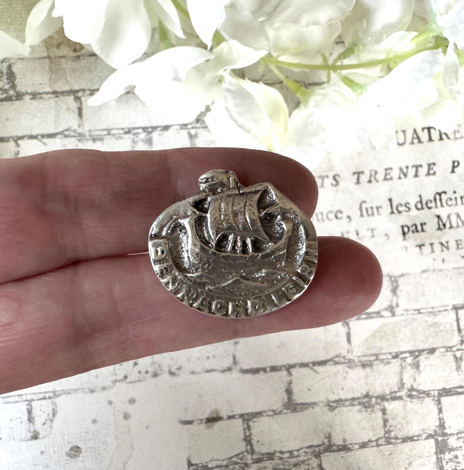 Vintage Scottish Silver Gaelic Goodbye "Bennachd Leibh" Viking Ship Celtic Brooch