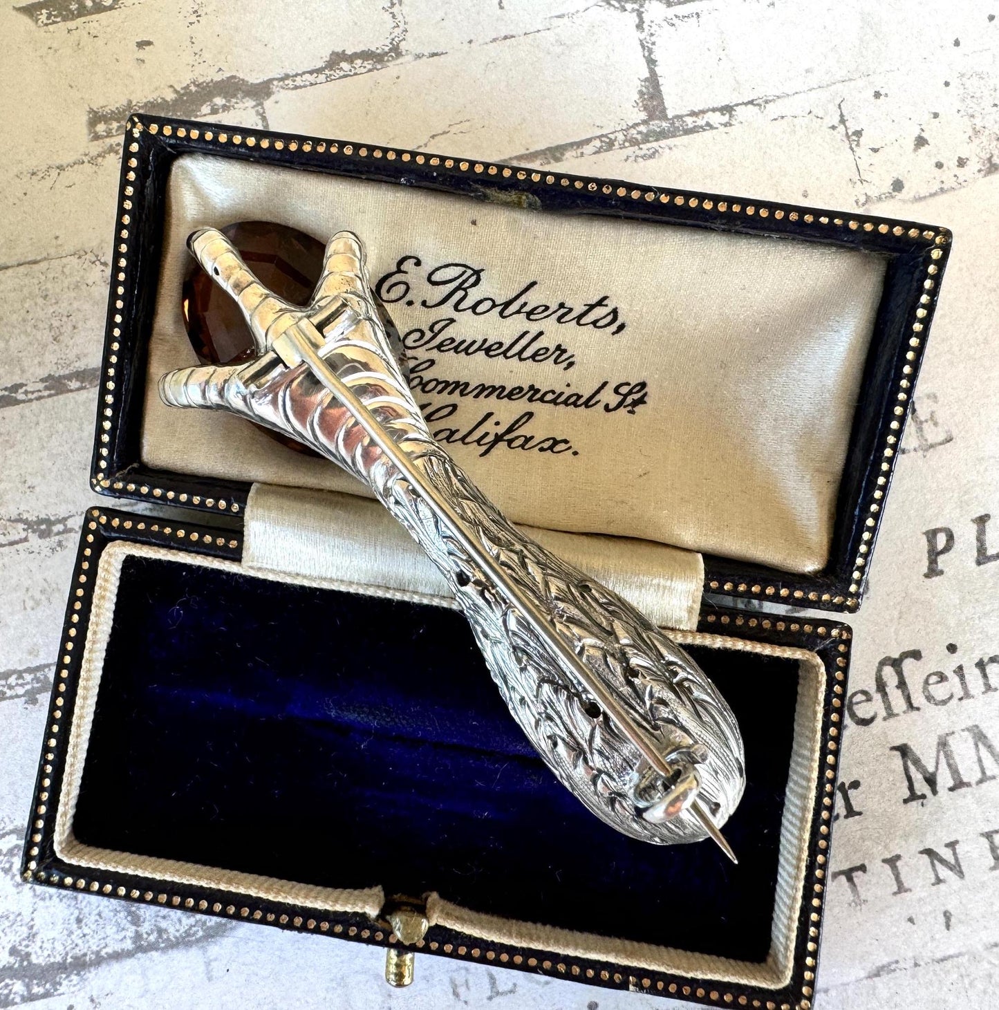 Antique Victorian Scottish Citrine Silver Grouse Claw Kilt Pin. 30ct Golden Brown Cairngorm Citrine Sterling Silver Statement Brooch
