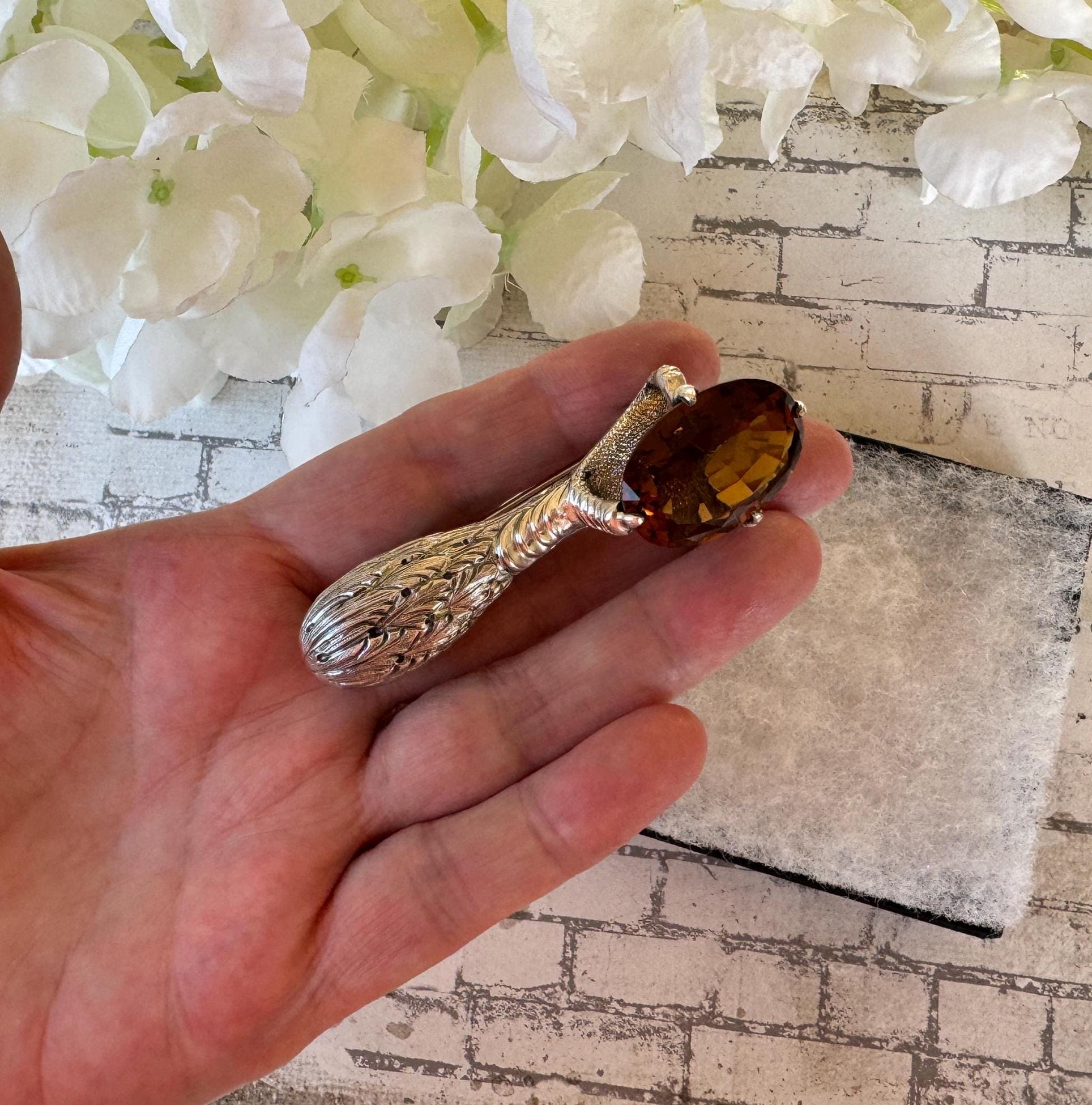 Antique Victorian Scottish Citrine Silver Grouse Claw Kilt Pin. 30ct Golden Brown Cairngorm Citrine Sterling Silver Statement Brooch