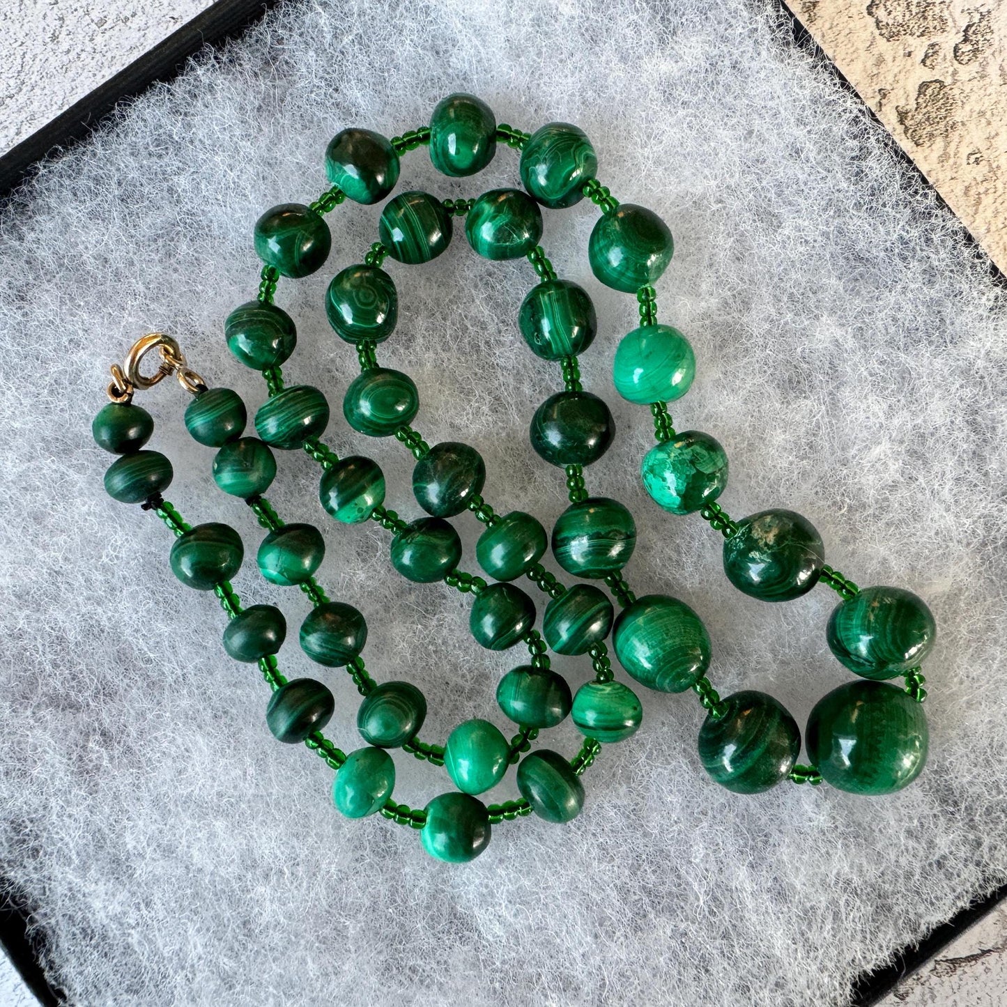 Antique Malachite Graduated Bead Necklace With Rolled Gold Clasp. Art Deco Era Natural Malachite Gemstone Bead Necklace 25"/62.5cm Long