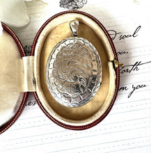 Charger l&#39;image dans la galerie, Antique Victorian Large Sterling Silver Photo Locket Pendant
