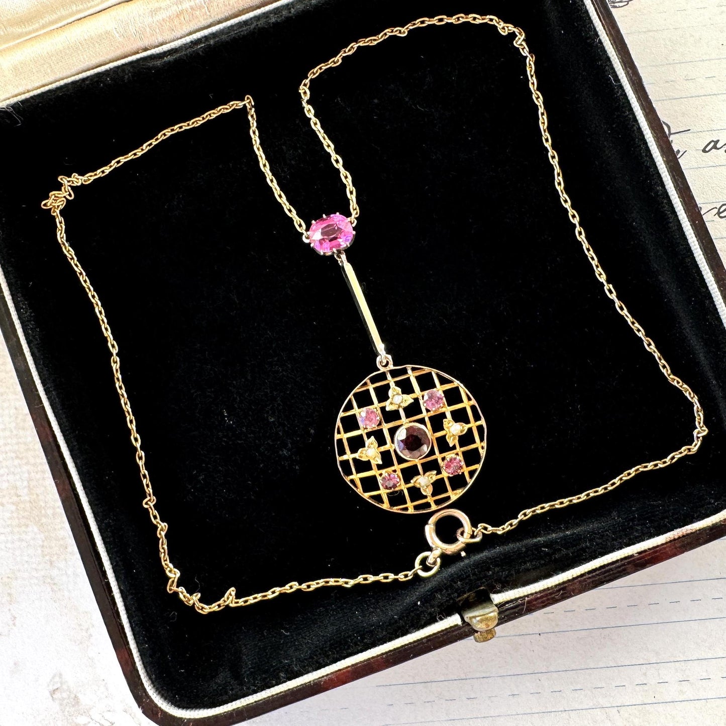 Antique 1.50ct Pink Ruby, Red Garnet & Pearl 9ct Gold Lariat/Lavalier Pendant Drop Necklace. Victorian/Edwardian Gold Gemstone Y-Necklace