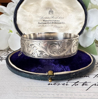 Vintage English Sterling Silver Floral Engraved Bangle Bracelet. Victorian Style Wide Heavy Hinged Bangle, Hallmarked London 1959